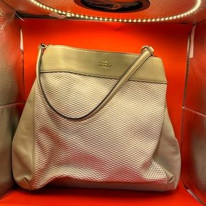 Coach legacy jacquard 3 pocket purse new without tags